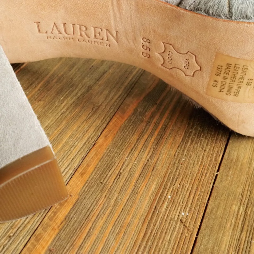 Gray Shoes 8.5B - Picture 4 of 4